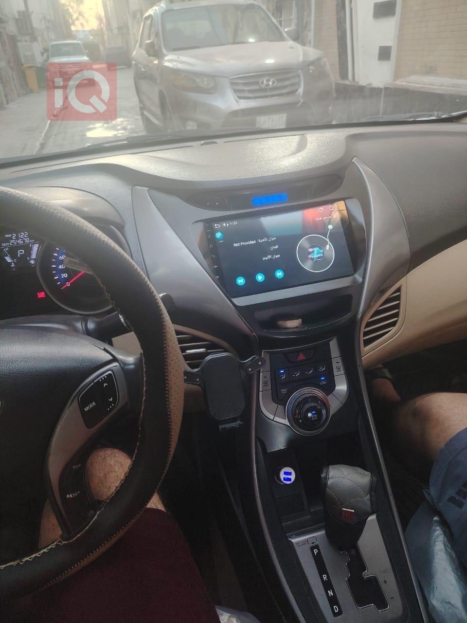 هیوندای ئەلەنترا